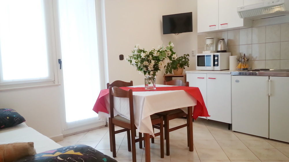 Apartments Vojin Трогир Экстерьер фото