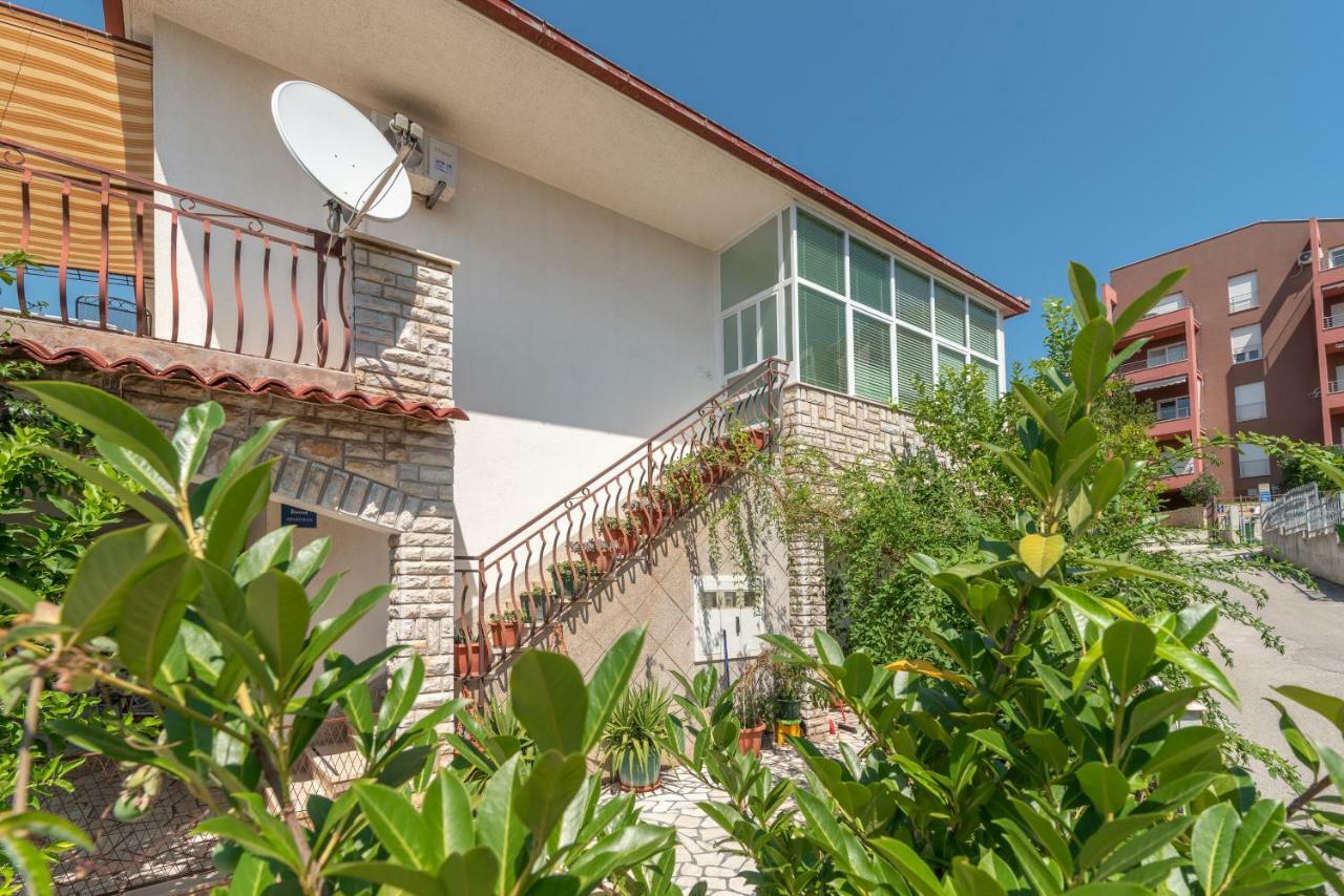Apartments Vojin Трогир Экстерьер фото